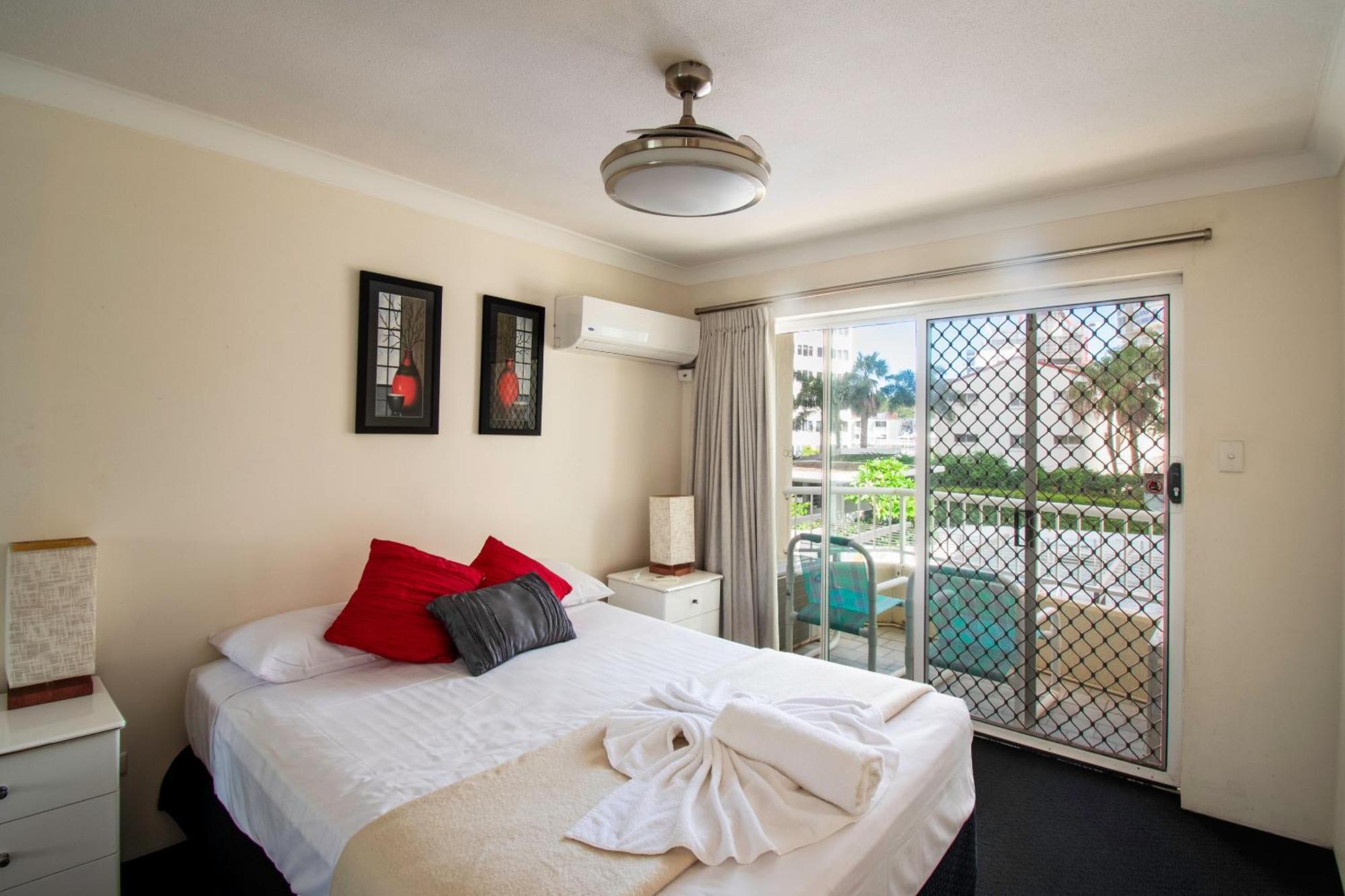 Key Largo Holiday Apartments Голд-Кост Экстерьер фото